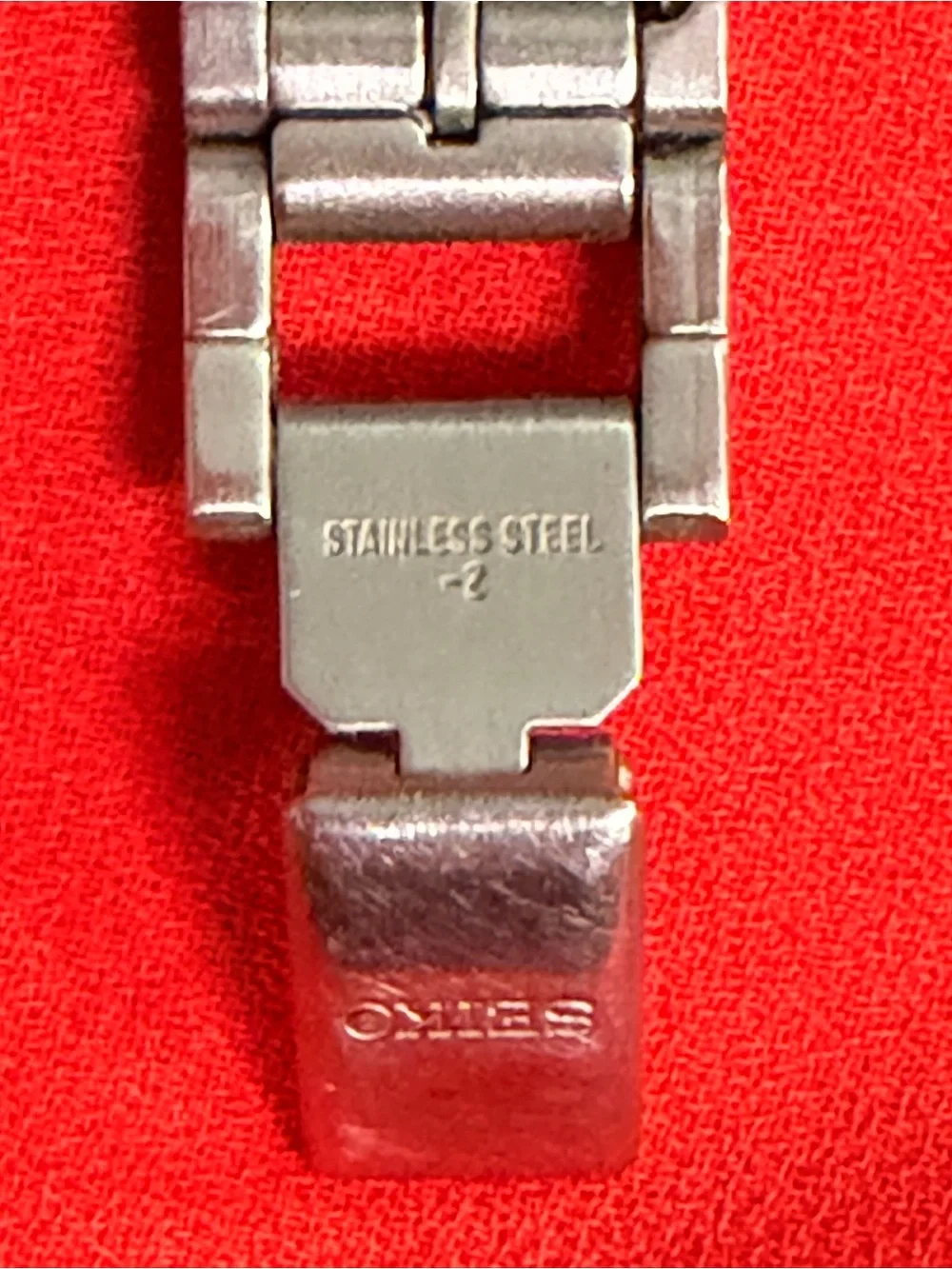 Seiko VintageTwo-Tone Silver and Gold Women's Wristwatch